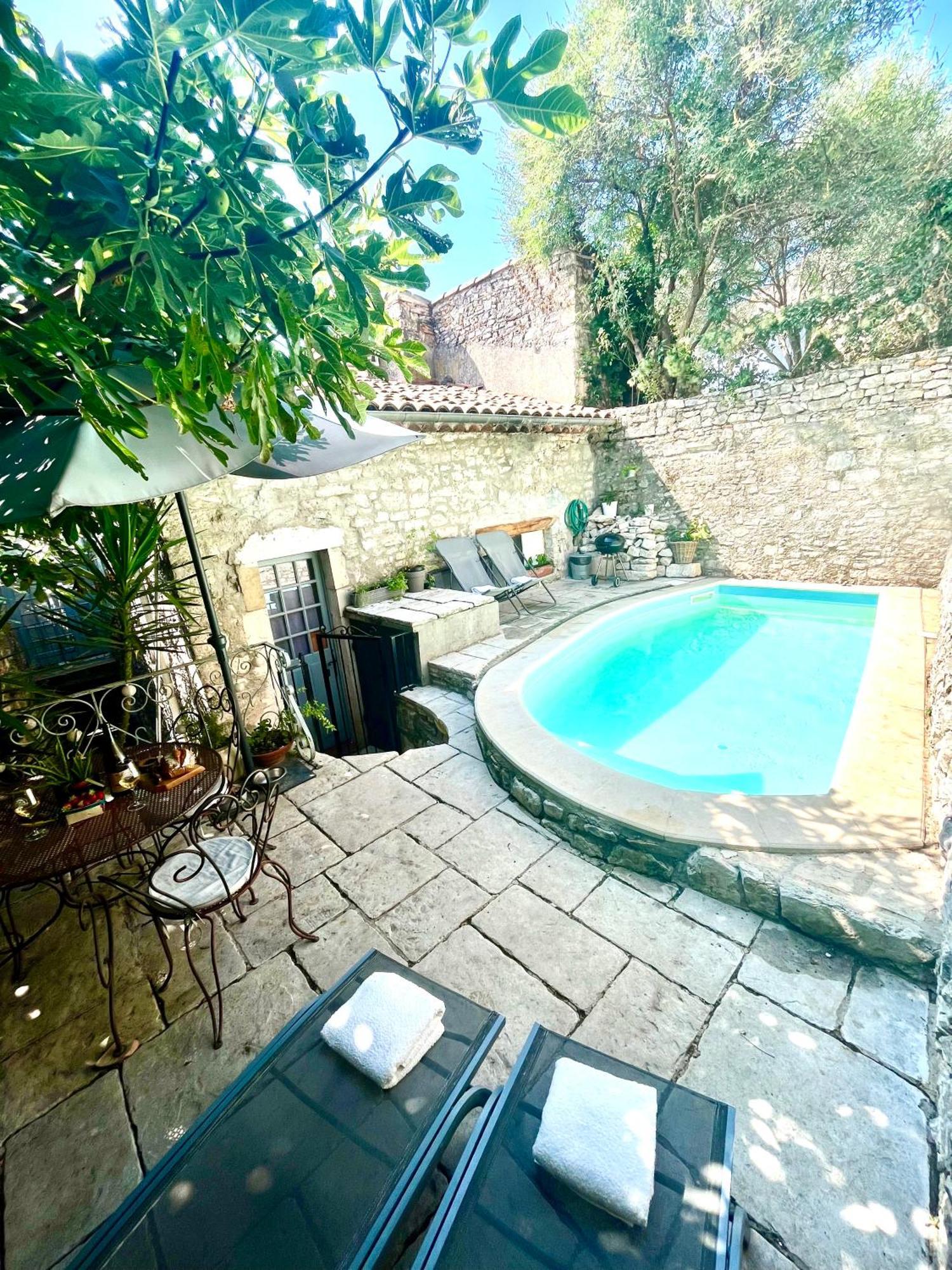 Maison Du Vigneron Vezenobres Buitenkant foto